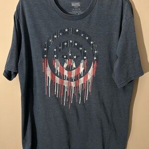 Marvel Gray and Red Short Sleeve Tee with Graphic Design